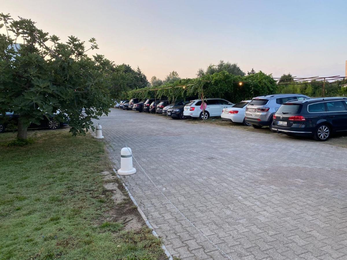 Vila Kollari Lägenhet Ulcinj Exteriör bild